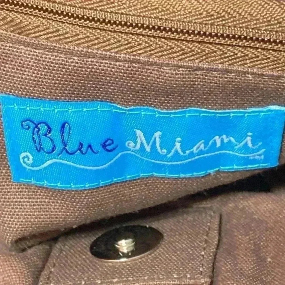 Blue Miami green macrame & dark brown button design crochet purse - Picture 9 of 9